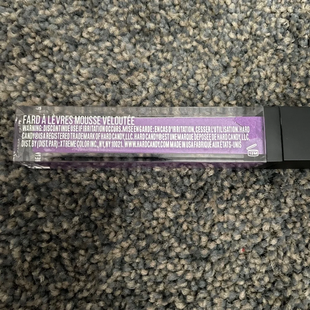 Hard 🖤 Candy Matte-Aholic Velvet Lip Mousse